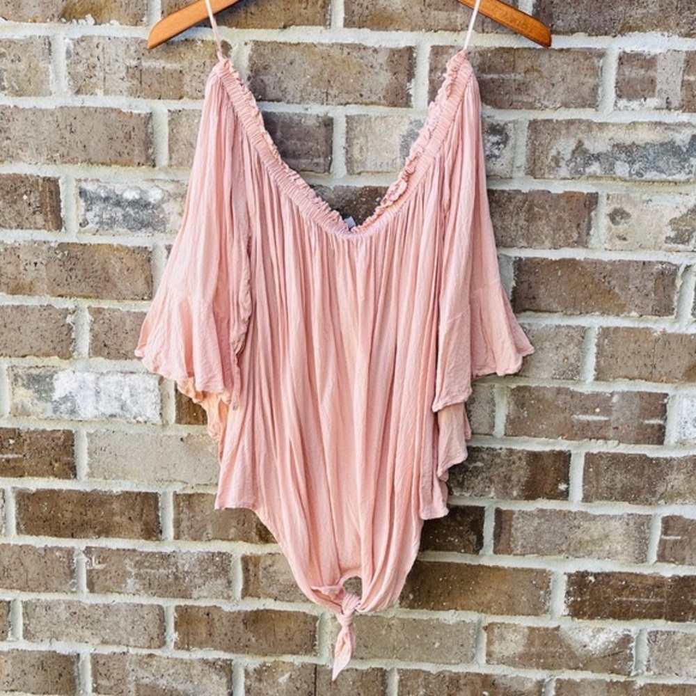 •Express Tie Front Off The Shoulder Top•